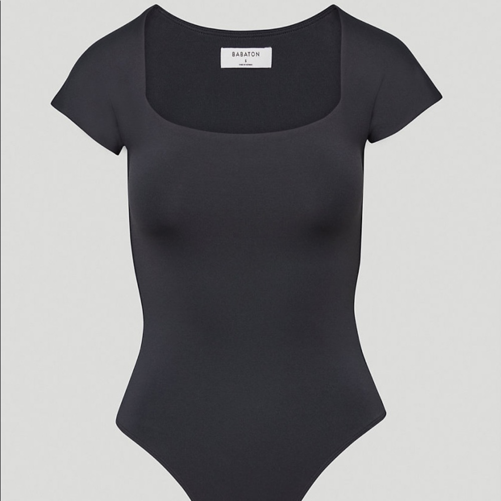 NWT Contour Straight Neck Bodysuit